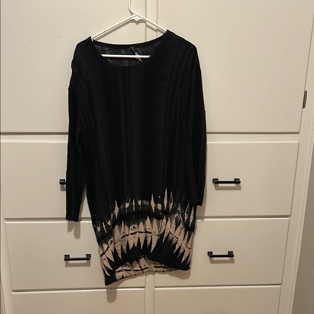 Stylish Black and Cream Patterned Dress